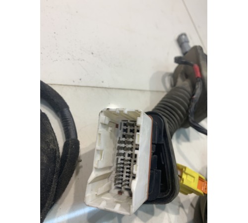 Электропроводка двери (передняя, левая)