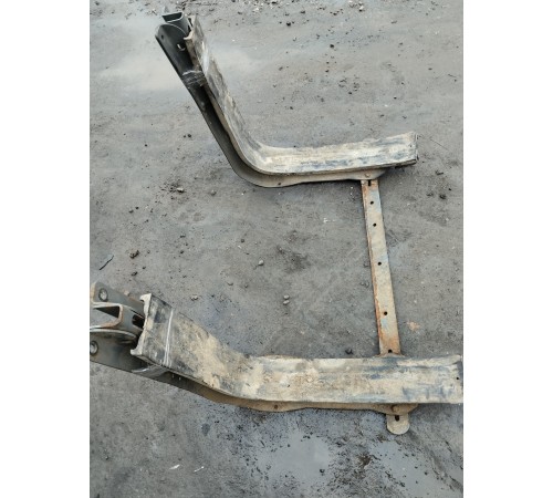 Кронштейн крепление бака