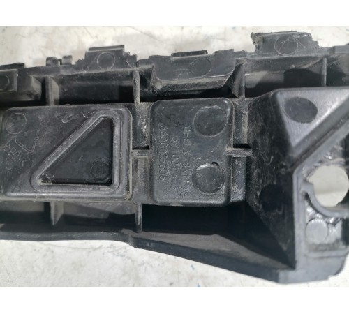 Кронштейн (крепление) переднего бампера левый