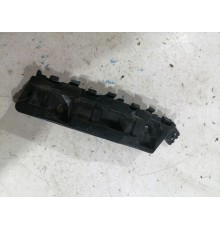 Кронштейн (крепление) переднего бампера левый