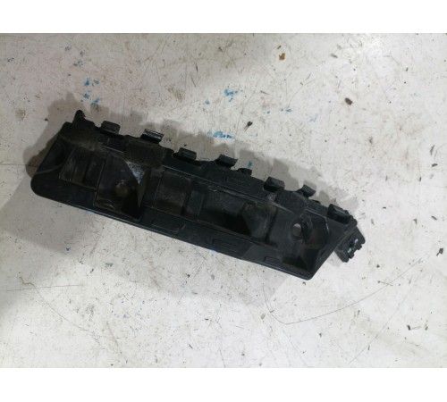 Кронштейн (крепление) переднего бампера левый