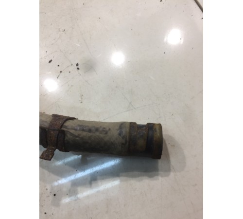 Патрубок системы охлаждения