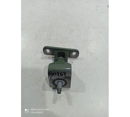 Петля крышки багажника(левая)