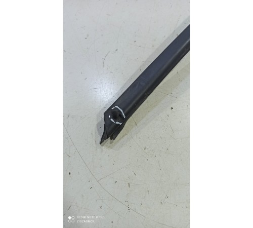 Молдинг лобового стекла(правый)