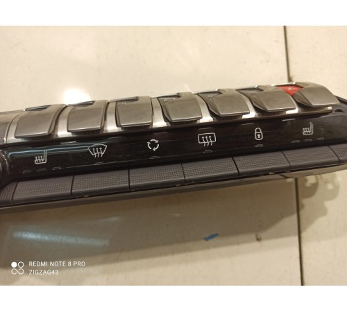 Блок кнопок, управления климатом