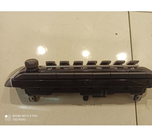 Блок кнопок, управления климатом