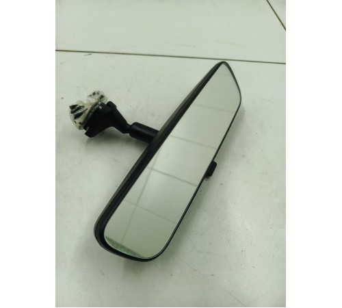 Зеркало заднего вида салонное