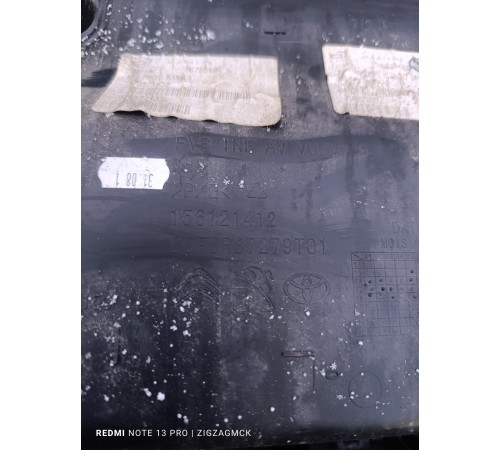 Обшивка двери передняя левая