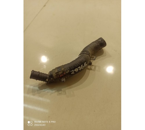 Патрубок системы охлаждения