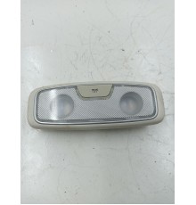 Плафон внутреннего освещения салона правый