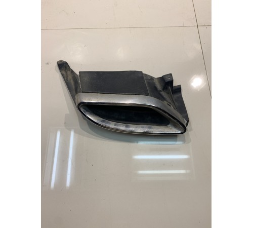 Насадка выхлопной трубы глушителя (правая)