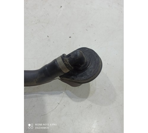 Патрубок системы охлаждения