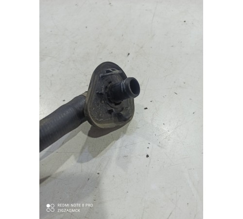 Патрубок системы охлаждения