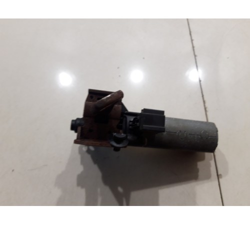 Моторчик регулировки наклона сиденья передний правый