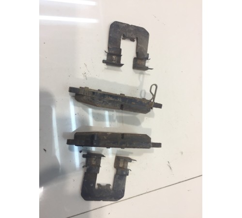 Колодки тормозные заднего правого колеса