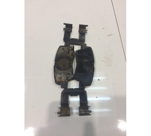 Колодки тормозные заднего правого колеса