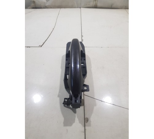 Ручка двери передняя правая внешняя