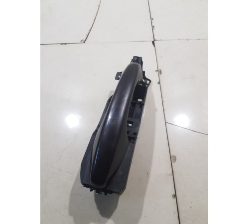 Ручка двери передняя правая внешняя