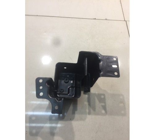 Кронштейн сиденья (задний,правый)