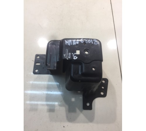 Кронштейн сиденья (задний,правый)