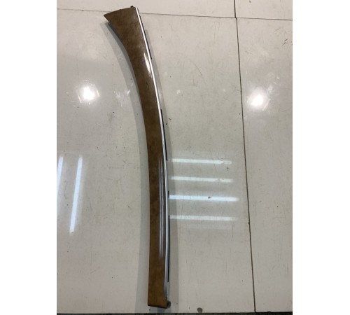 Накладка торпеды (правая)