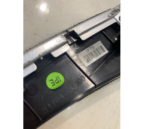 Накладка торпеды (правая)