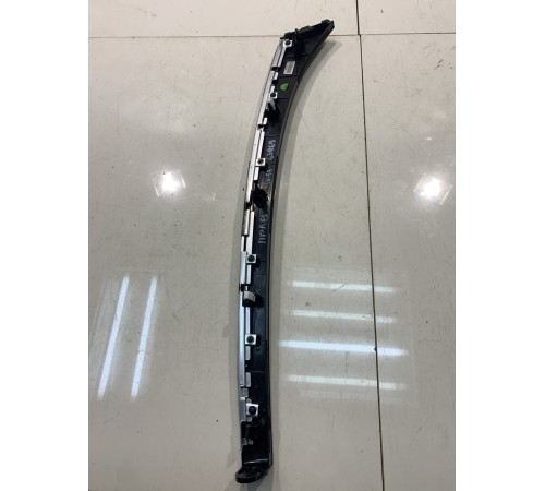 Накладка торпеды (правая)