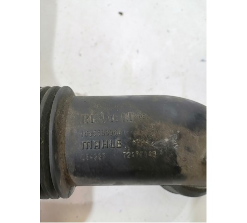 Патрубок воздушного фильтра