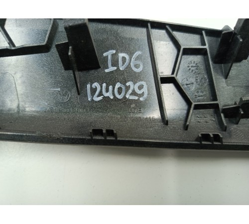 Декоративная накладка торпедо