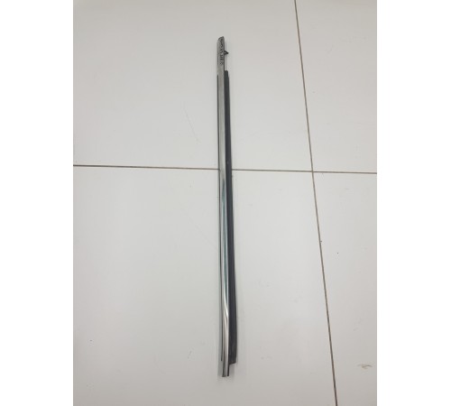 Уплотнитель стекла задний правый внешний