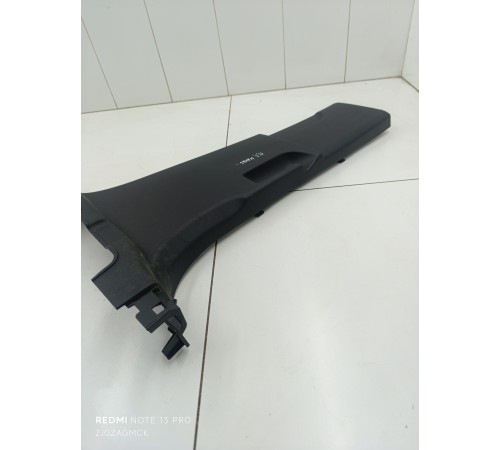 Обшивка центральной стойки правая нижняя