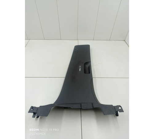 Обшивка центральной стойки правая нижняя