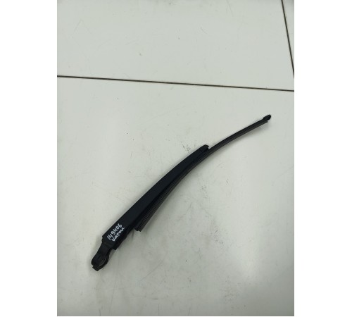 Поводок стеклоочистителя задний