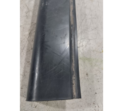 Накладка дверной карты передняя левая