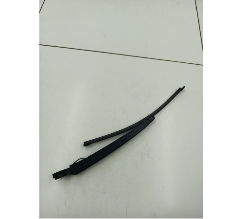 Поводок стеклоочистителя задний