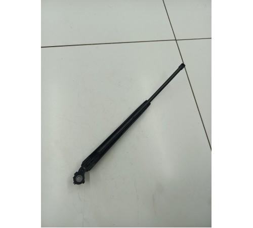 Поводок стеклоочистителя задний