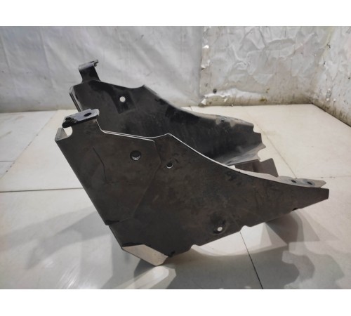 Площадка(ниша) бака мочевины