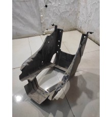 Площадка(ниша) бака мочевины