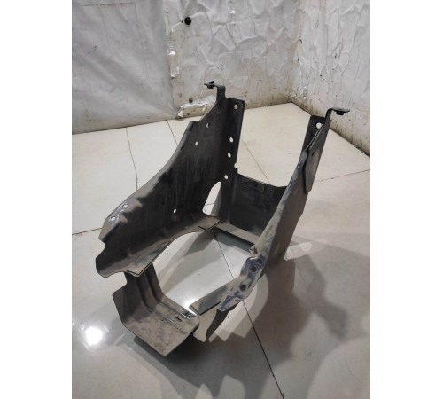 Площадка(ниша) бака мочевины