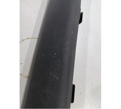 Накладка порога передняя левая