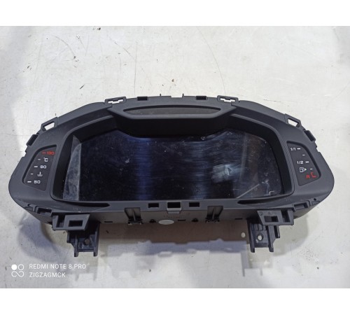 Панель приборов