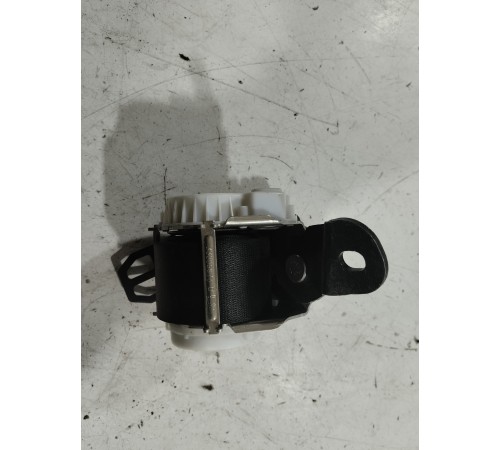 Ремень безопасности (задний левый)