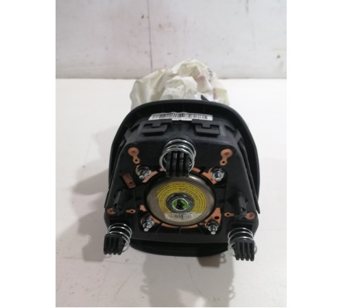 Подушка безопасности водителя