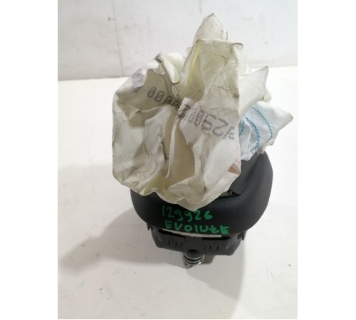 Подушка безопасности водителя