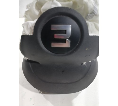 Подушка безопасности водителя