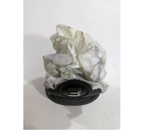 Подушка безопасности водителя