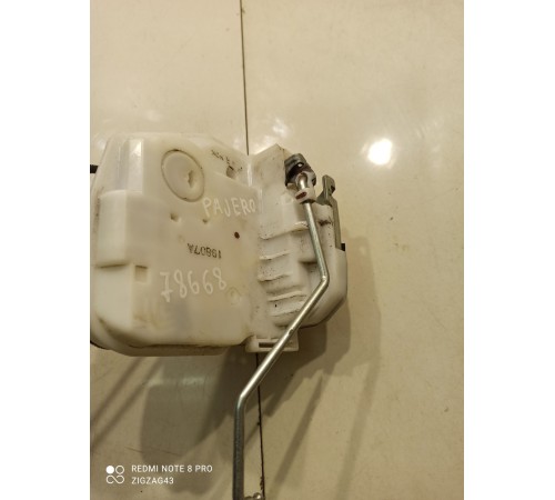 Замок двери (передний, правый)