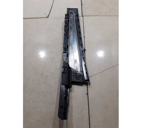 Накладка двери (задняя левая)