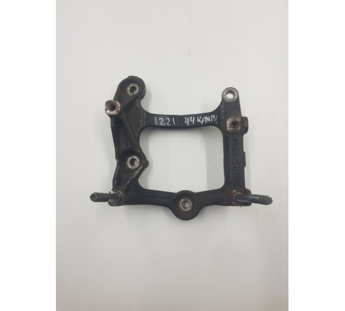 Кронштейн крепление компрессора кондиционера