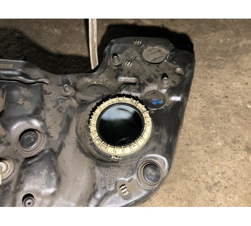 Бак топливный